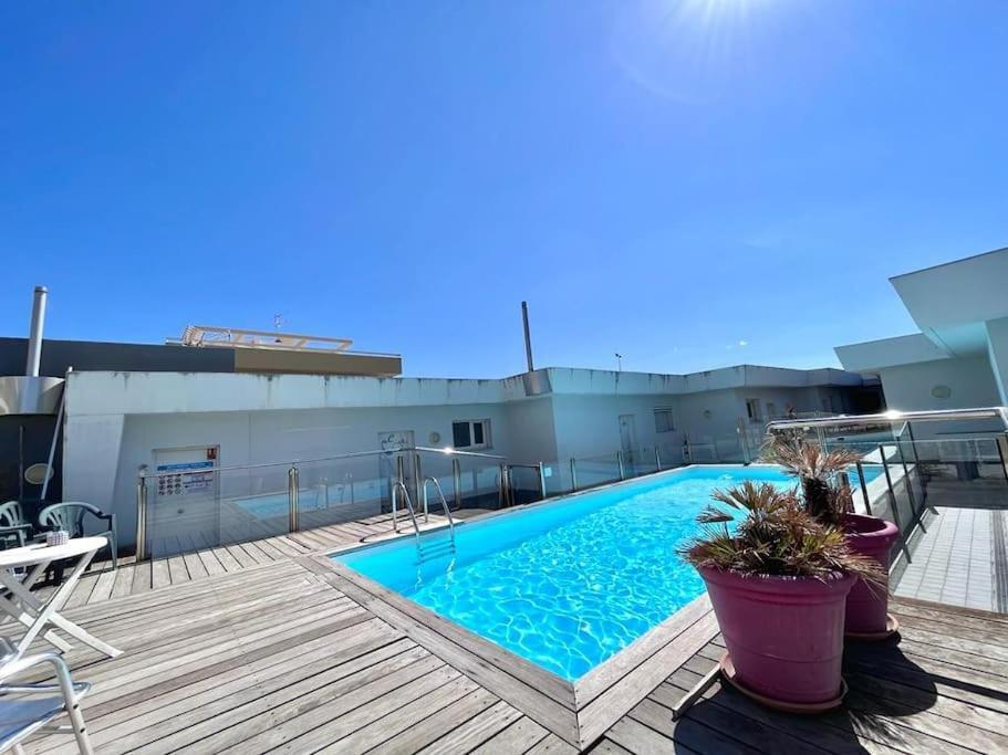 Parking + Piscine, Tout Confort, Proche Aeroport & Mer Saint-Laurent-du-Var Dış mekan fotoğraf